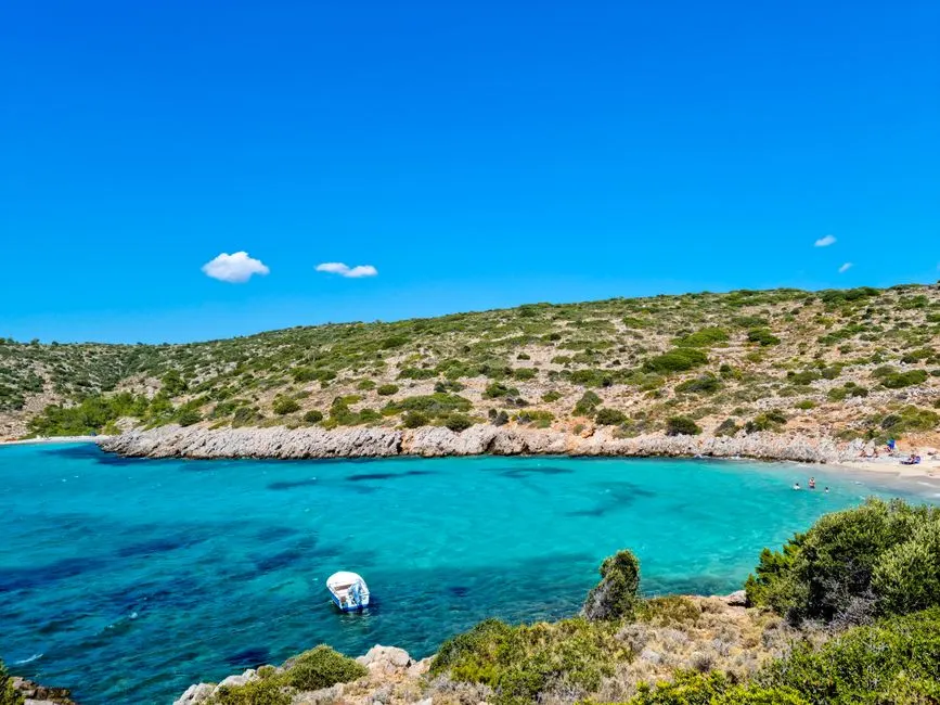 plage crique eau turquoise côte d'azur